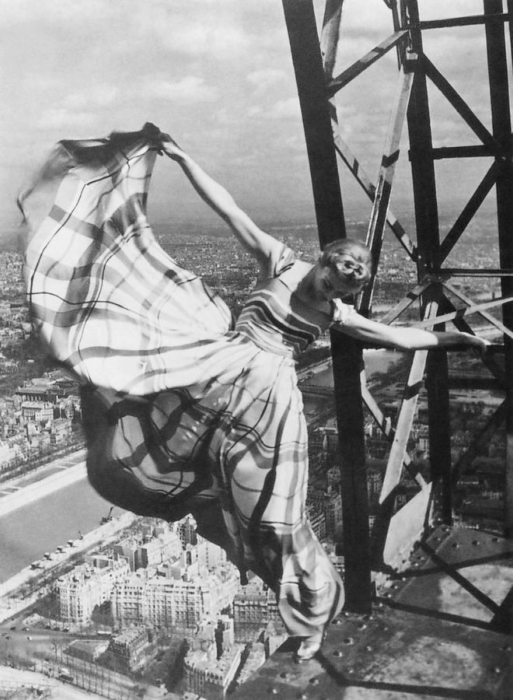 Erwin Blumenfeld Eiffel Tower Vogue